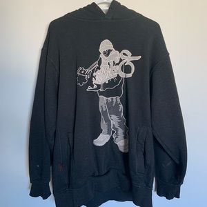 OVERSIZED BALCK HOODIE